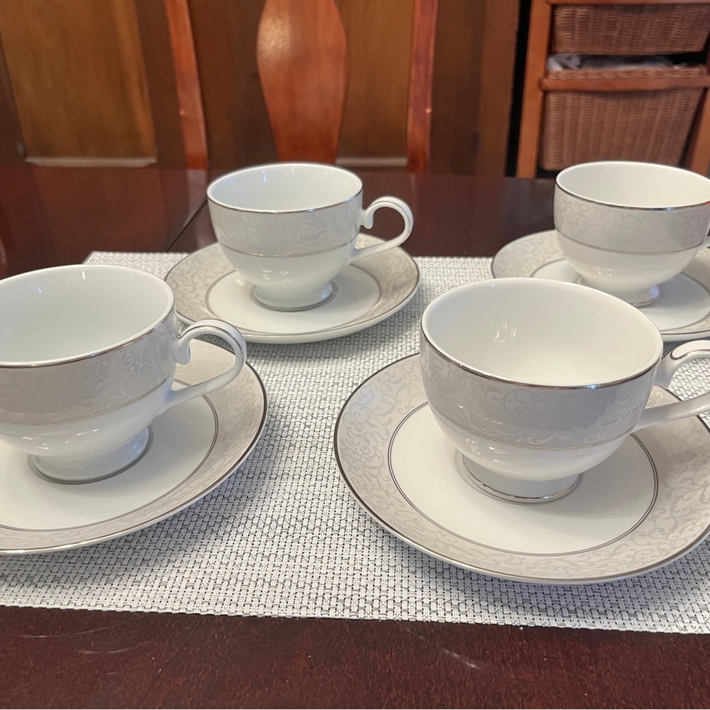 4 Mikasa Parchment fine china teacups and saucers